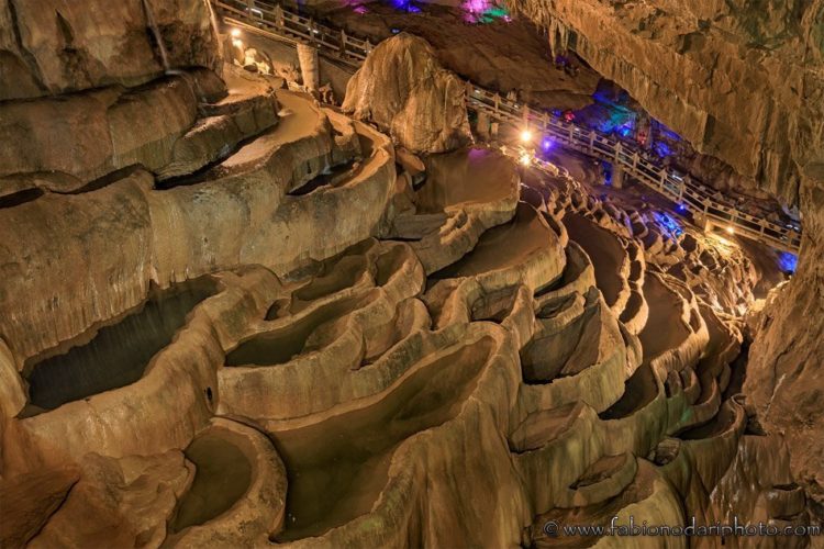 grotte di JiuXiang