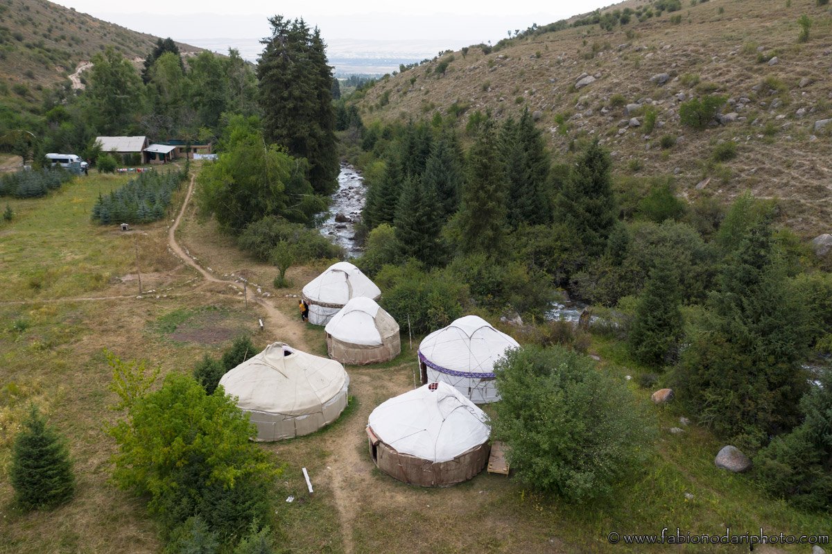 yurta campo kirghizistan