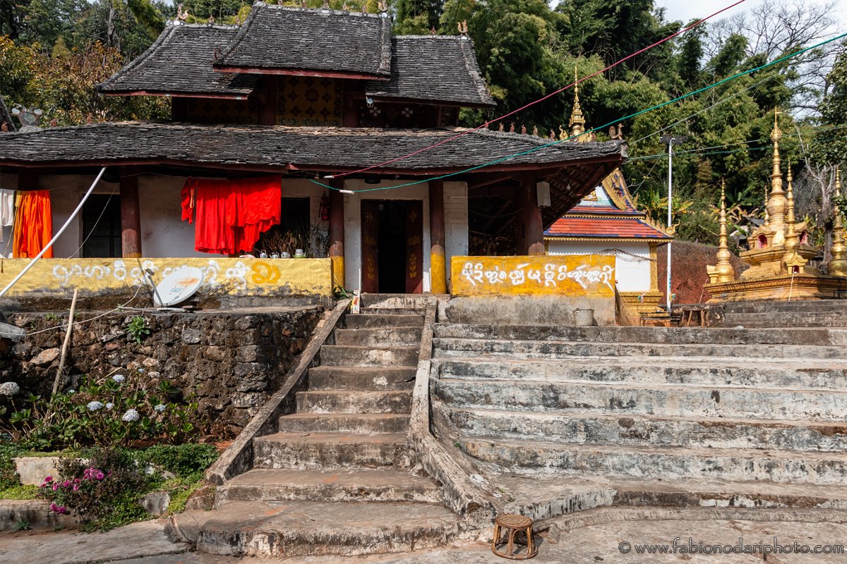 buddhist temple xishuangbanna