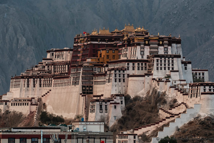 如何前往西藏：完整指南